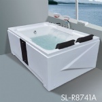 Free Standing Two Persons Massage Bathtub R8741A